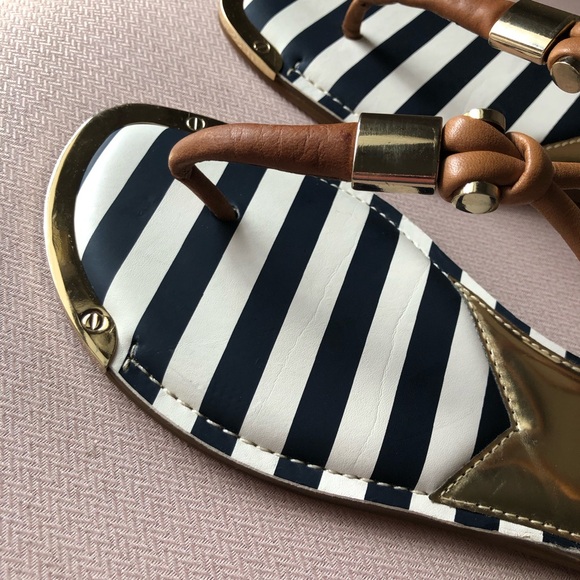 Gianni Bini Leather Navy Blue & Gold Tong Adjustable Ankle Strap Sandals 9.5 - Picture 8 of 16